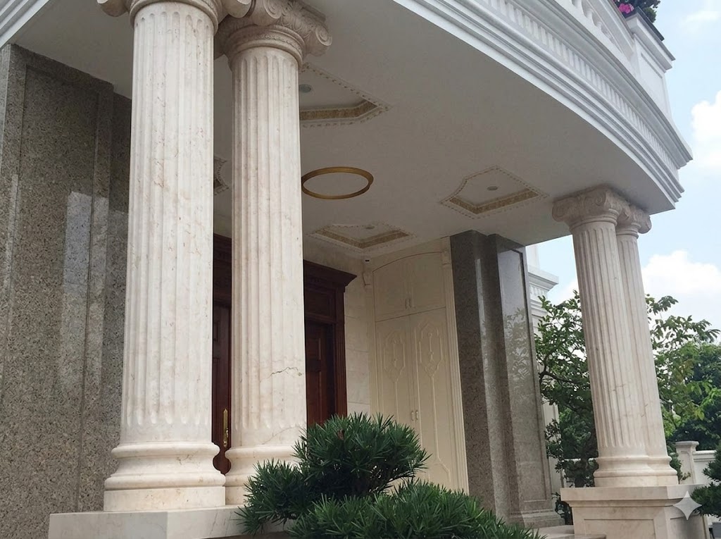 Cột đá tròn tự nhiên – Giải pháp kết cấu và thẩm mỹ bền vững