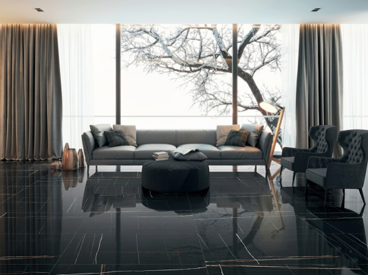Không gian phòng khách sang trọng với sàn đá Marble đen chỉ vàng phản chiếu ánh sáng tự nhiên