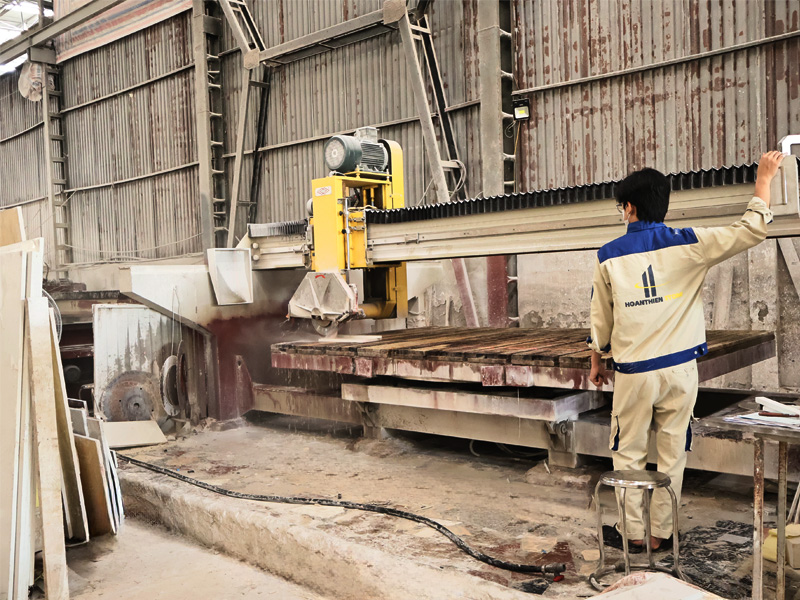 Máy cắt cầu CNC